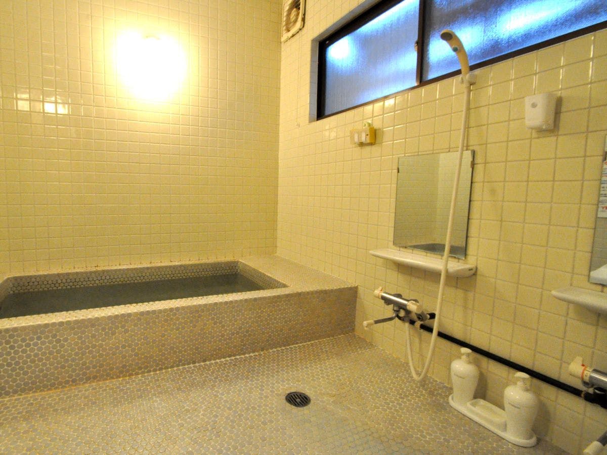 【ห้องอาบน้ำชาย】