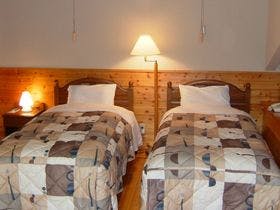 リバーサイドガーデン綾