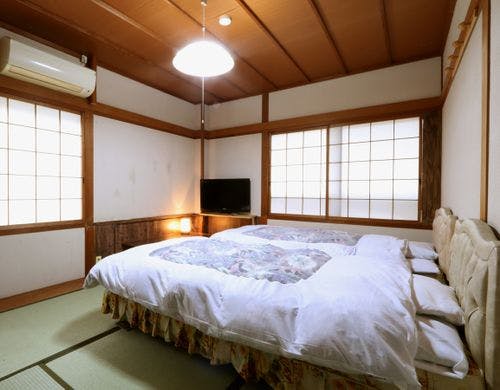 【おまかせ和室】