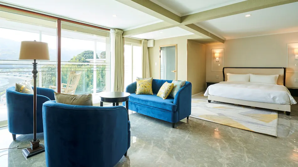HOTEL HIMALAYA SEA