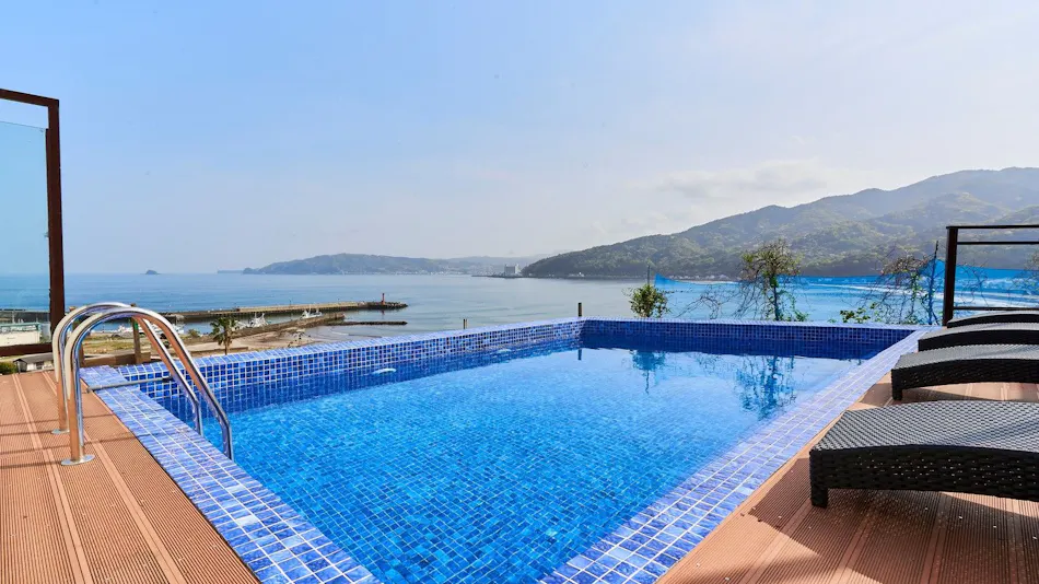 HOTEL HIMALAYA SEA
