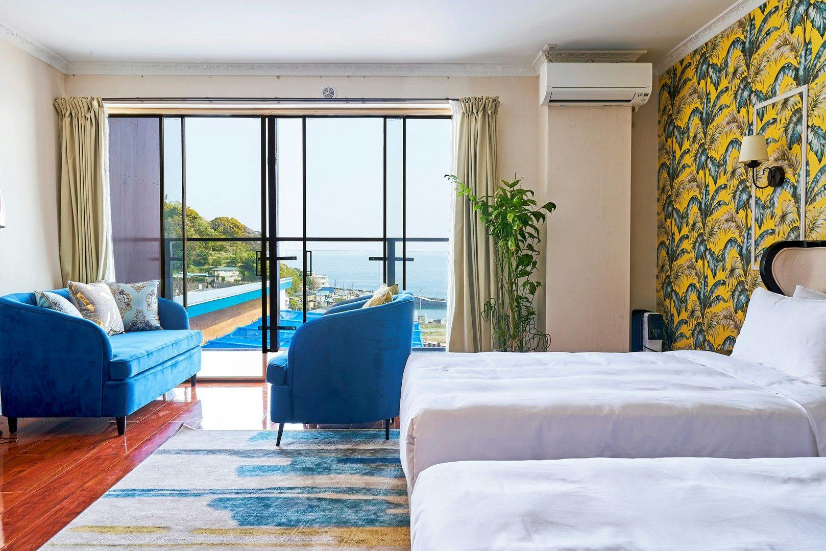 HOTEL HIMALAYA SEA