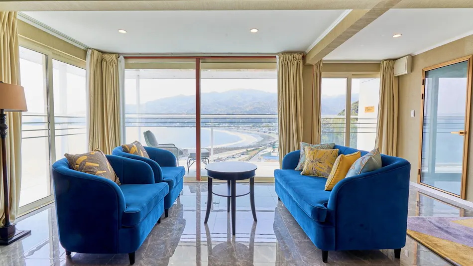 HOTEL HIMALAYA SEA