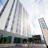 ภายนอกโรงแรม