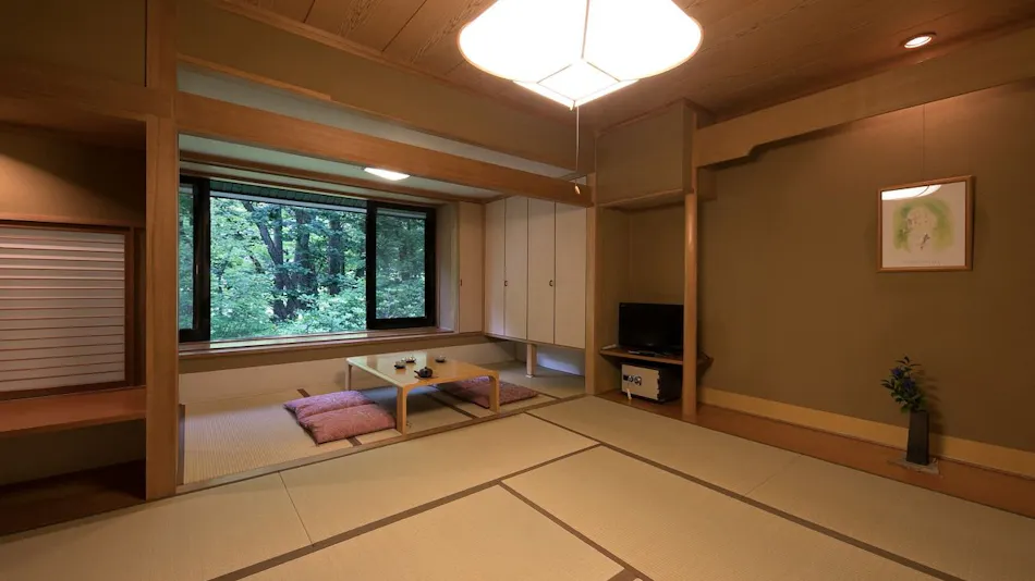 Hidden Hot Spring Kuzu Onsen Onjuku Kajika