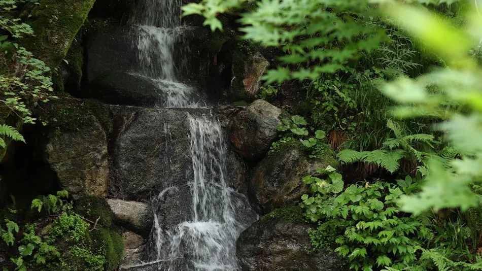 Hidden Hot Spring Kuzu Onsen Onjuku Kajika