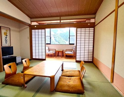 和室８畳（禁煙）