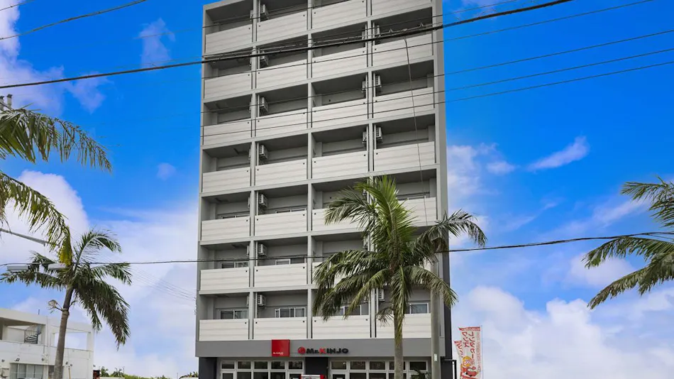 Mr.KINJO GS Ishigaki Island