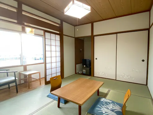 【Non-Smoking】Japanese-style Room with 6 Tatami Mats on the 4th Floor of Yujikan