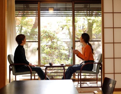 和室8畳｜中庭を眺めながら・・・