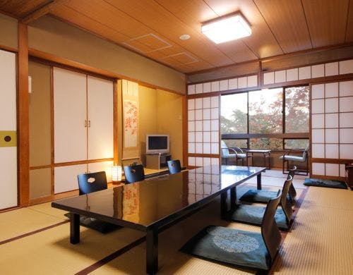 和室12畳｜家族やグループにおすすめ