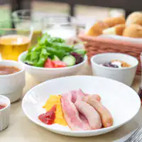 Sarapan di Restoran Forest Hills