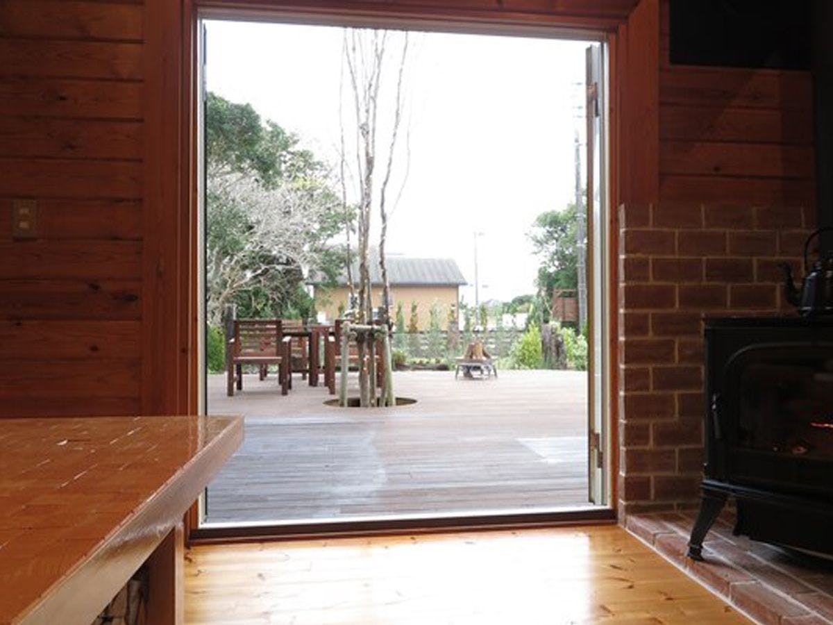 ALL SEASON RESORT NO.3 Warmth of Wood