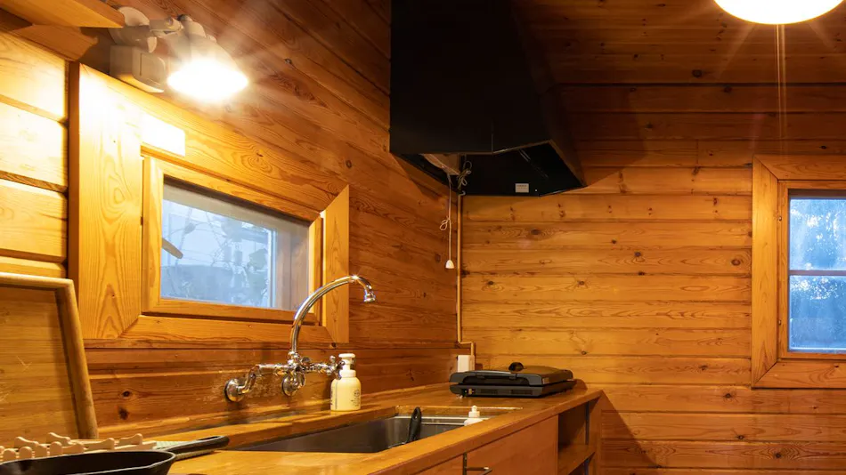 ALL SEASON RESORT NO.3 Warmth of Wood