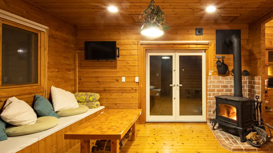 ALL SEASON RESORT NO.3 Warmth of Wood