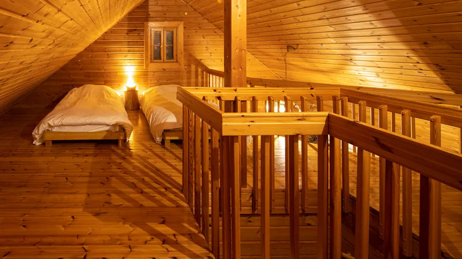 ALL SEASON RESORT NO.3 Warmth of Wood