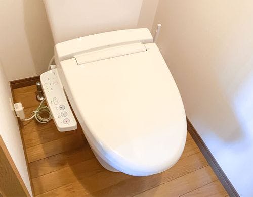 ・全室洗浄機能付きトイレ完備