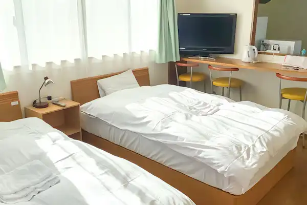 คุณสามารถชมวิวภูเขาไฟฟูจิจากหน้าต่างบานใหญ่ได้