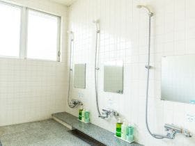 直島町ふるさと海の家つつじ荘