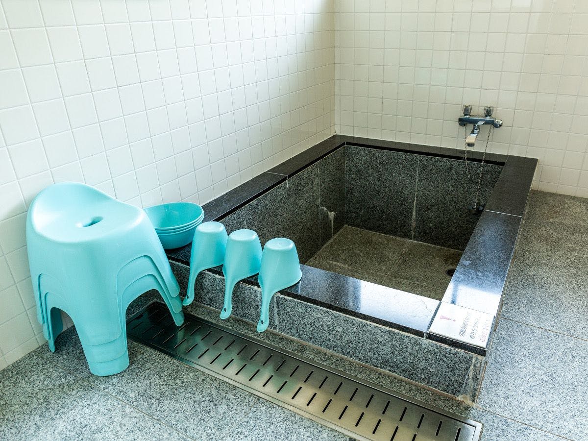 ห้องอาบน้ำส่วนตัว (50 นาที 1,500 เยน)