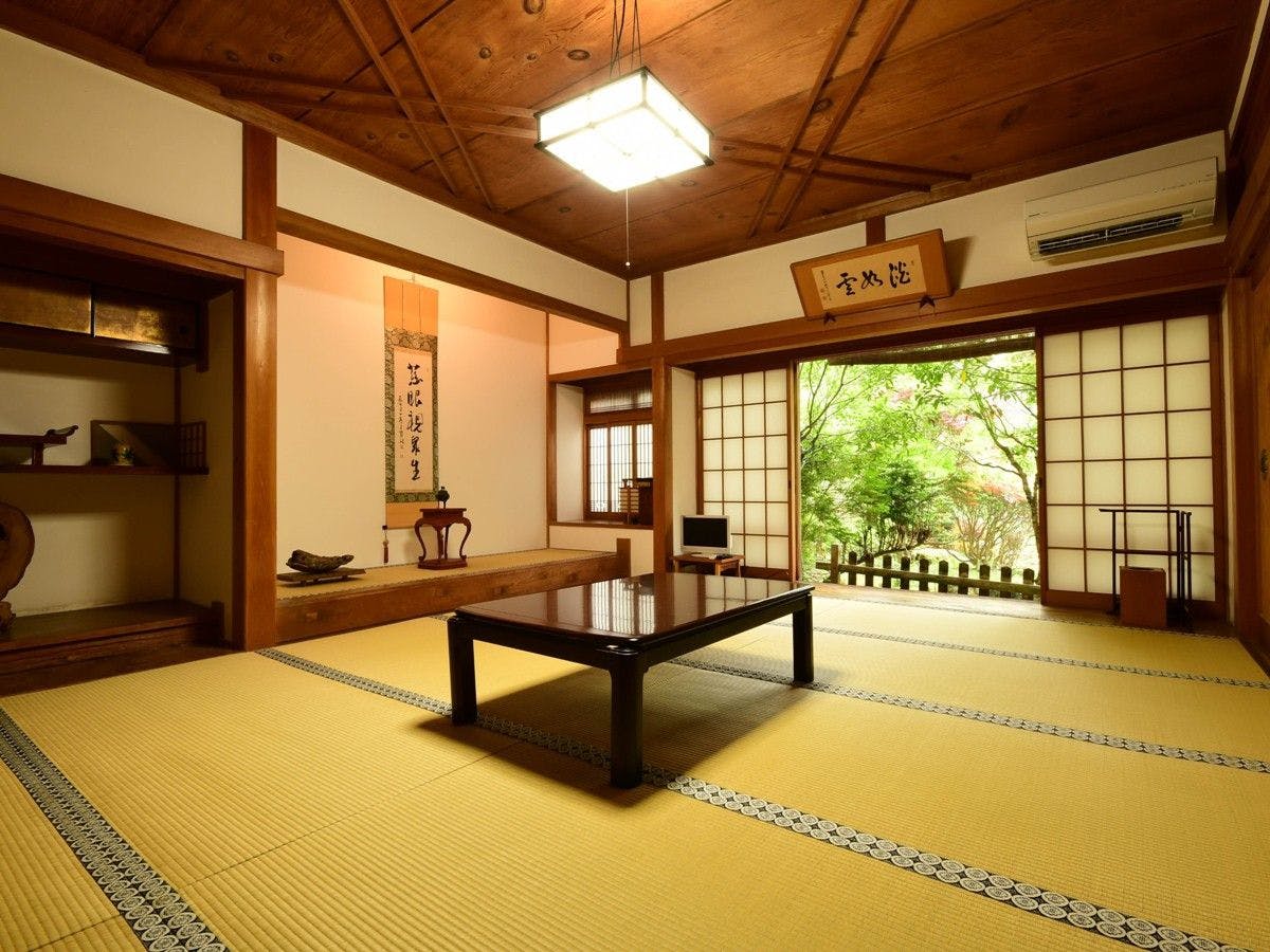 ตัวอย่างห้องสไตล์ญี่ปุ่นขนาด 10 ถึง 12.5 เสื่อทาทามิ