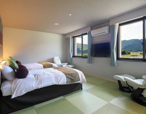 ＪＰスーペリアルーム（外輪山眺望）