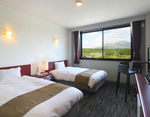 シングルサイズベッド２台ユニットバス付