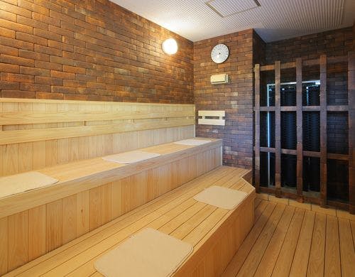 サウナご利用時間１５：００～２３：００