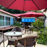 Percutian santai di Pulau Izu Oshima yang dikelilingi oleh alam semula jadi.