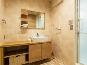 グランドベース門司港駅前