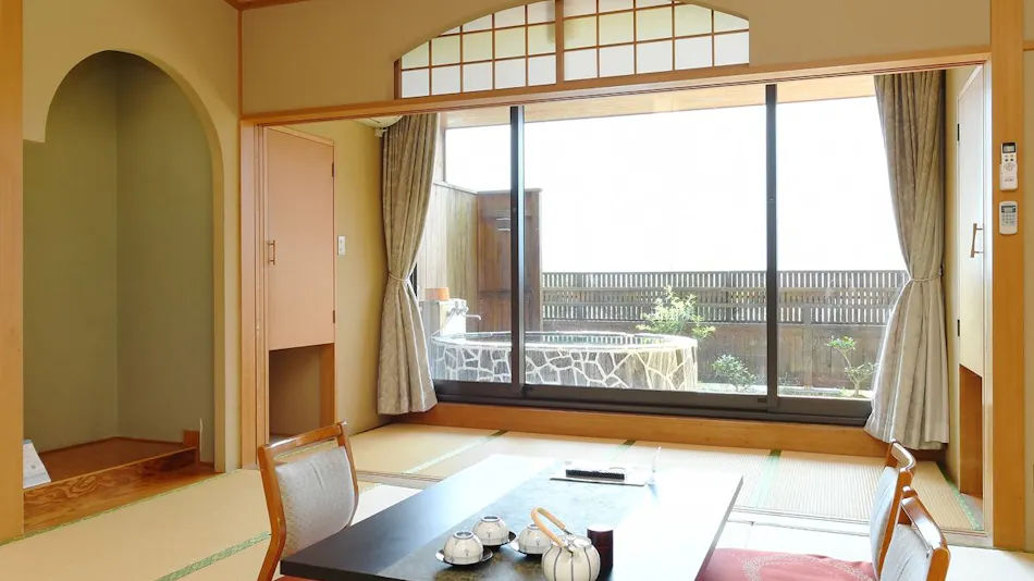 Kawaguchiko Onsen Hotel Korin