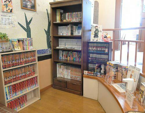 【漫画・雑誌・絵本コーナー】