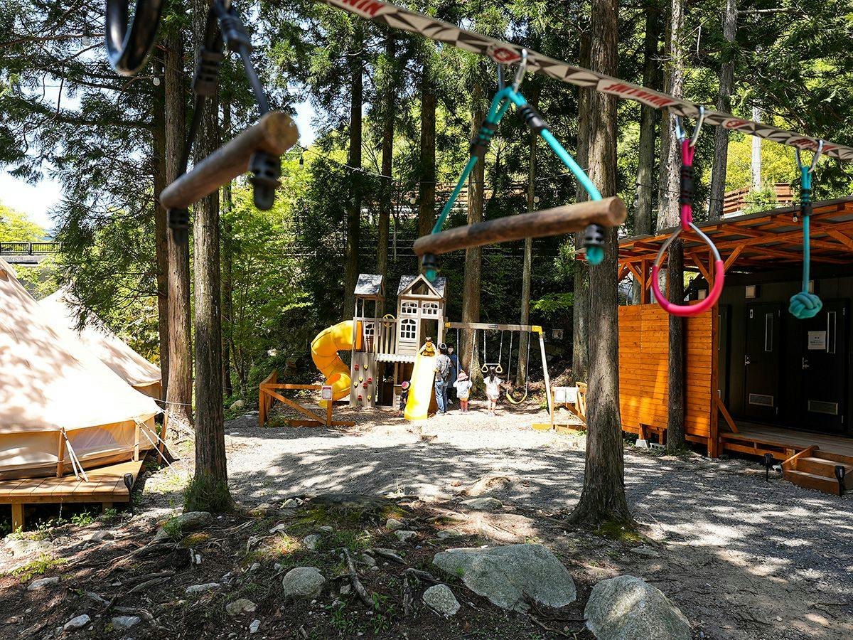 Riverside Glamping Nuts