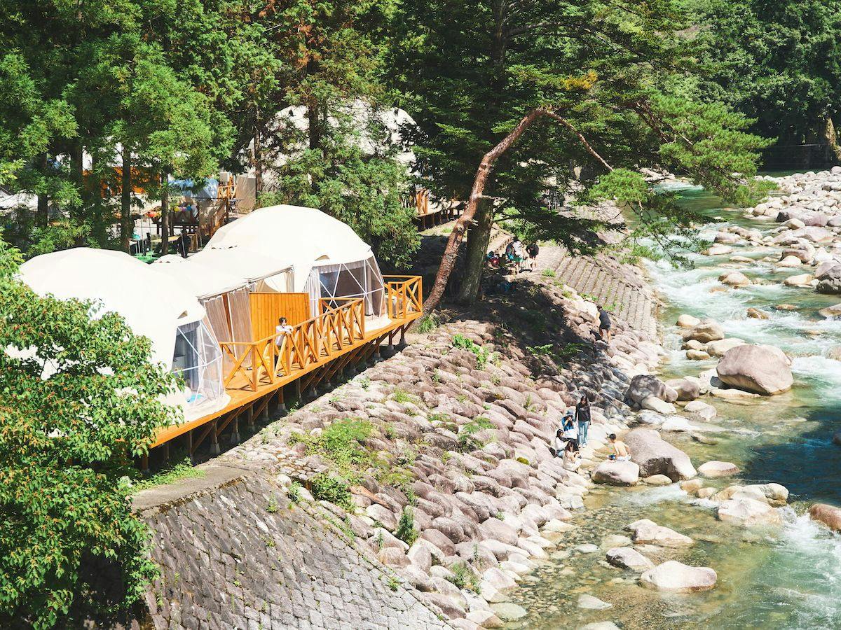 Riverside Glamping Nuts