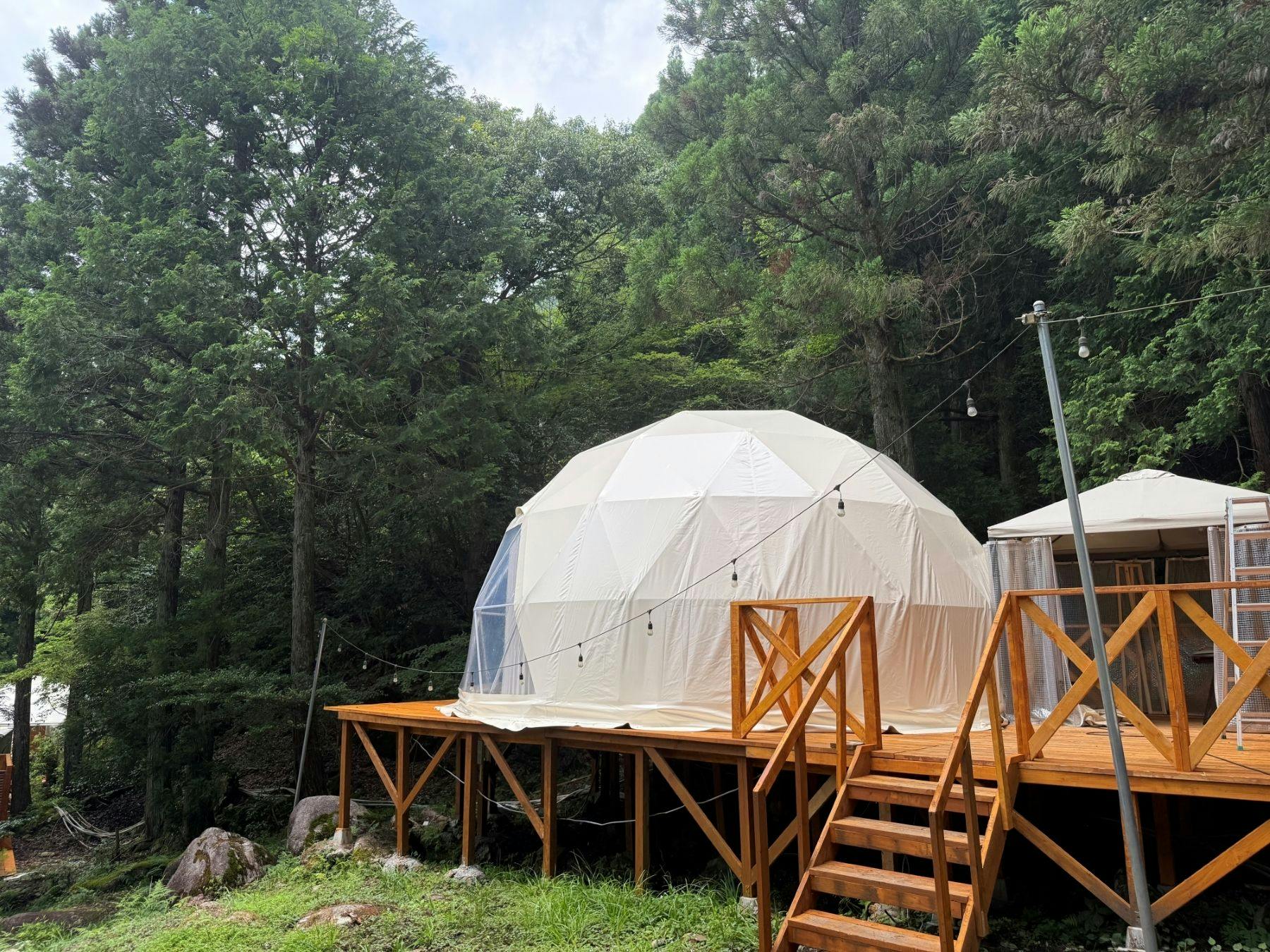 Riverside Glamping Nuts