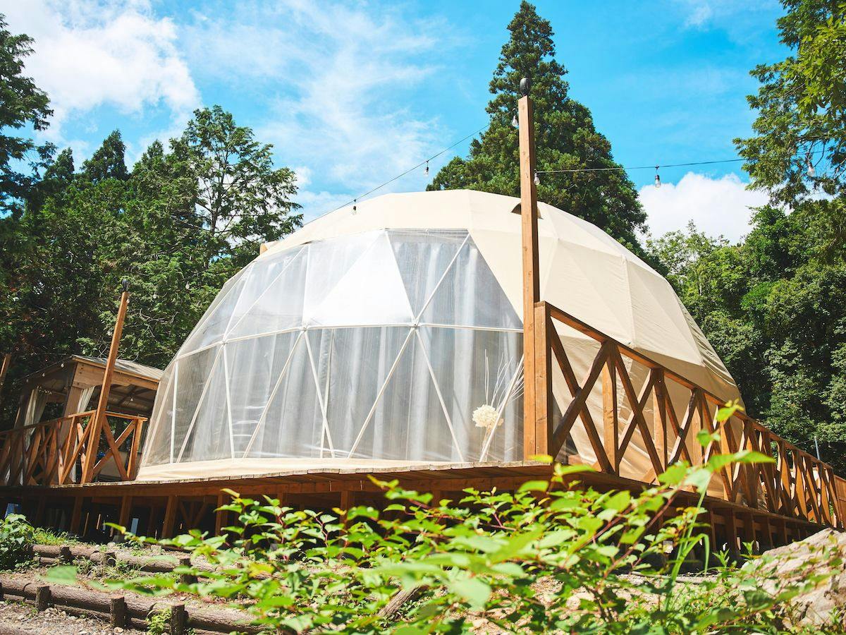 Riverside Glamping Nuts