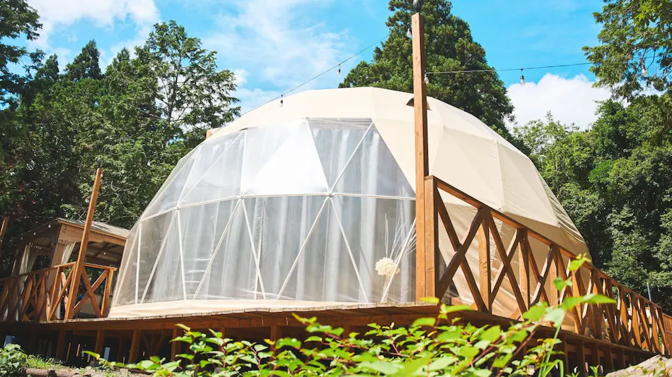 Riverside Glamping Nuts