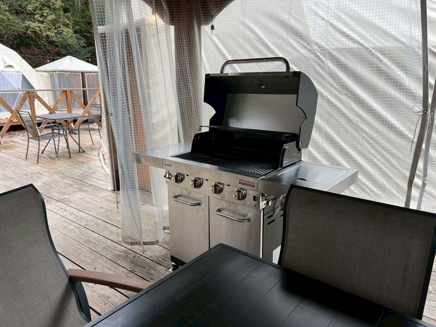 Riverside Glamping Nuts