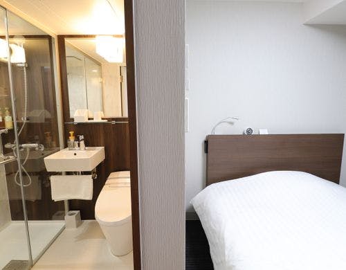 シャワーブースシングル　同階に大浴場あり