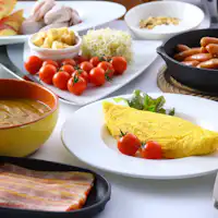 【Contoh sarapan prasmanan】