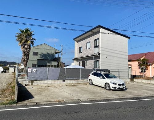 ２台分の専用駐車場を用意しております