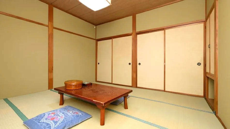 Minato Inn