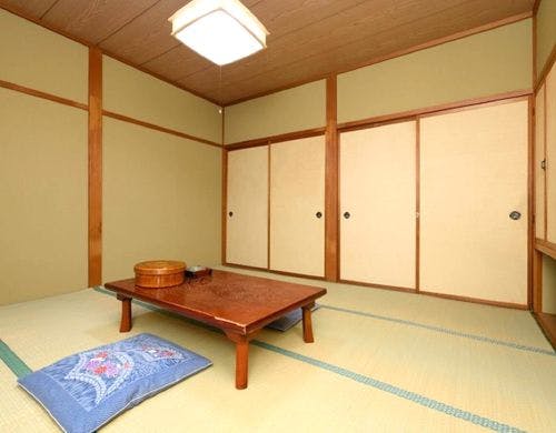 【和室】1~3名様【フリーWiFi】