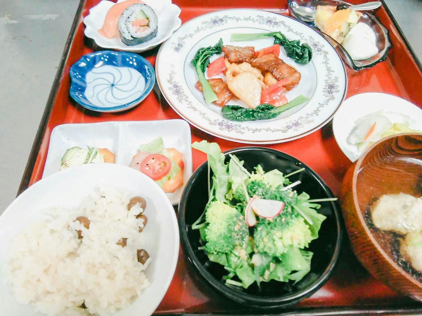 อาหารเย็น (ภาพตัวอย่าง)