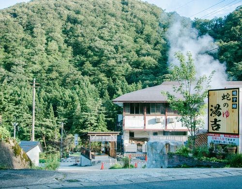 看板が目印です。