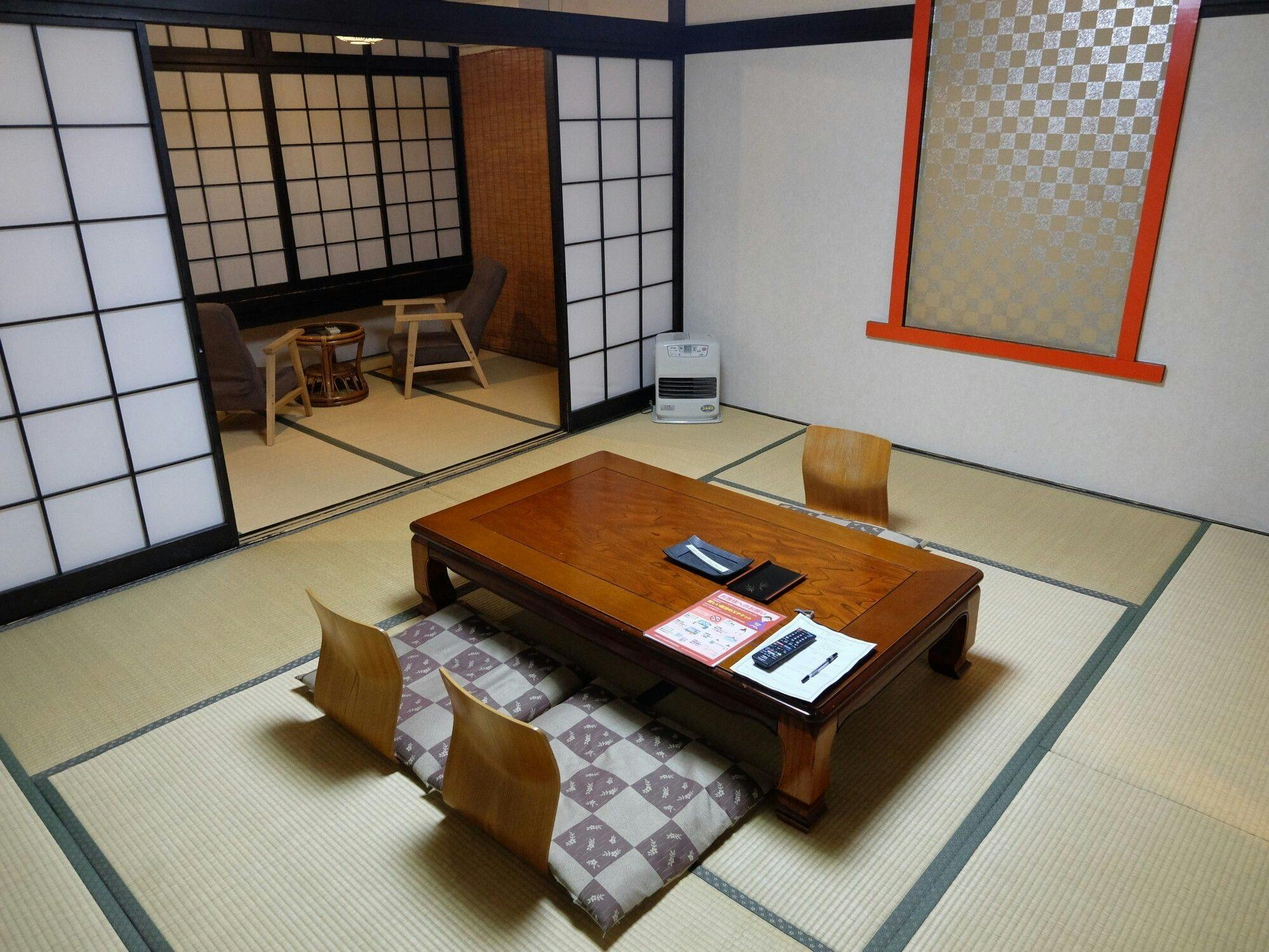 【ห้องสไตล์ญี่ปุ่นโมเดิร์น】พื้นที่สำหรับผู้ใหญ่ที่มีระดับ