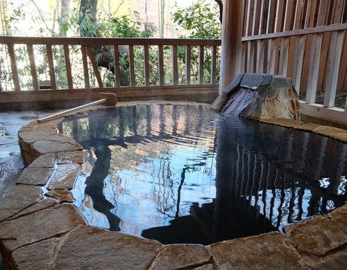 【露天風呂付き特別室】自家源泉を堪能