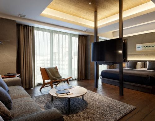 ジュニアスイート