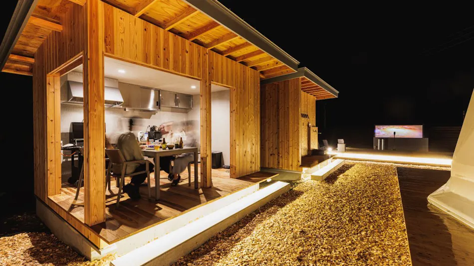 dots by Dot Glamping Suite 001