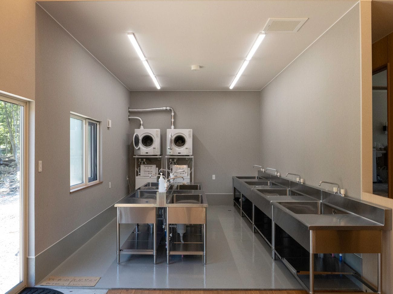 【เซ็นเตอร์เฮาส์】พื้นที่ทำอาหารและซักรีด